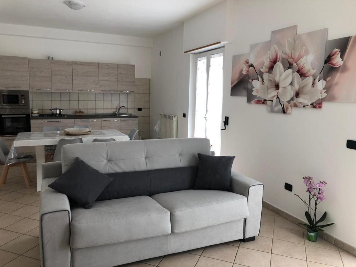 Luxury Affitti Brevi Lägenhet Marconia Exteriör bild